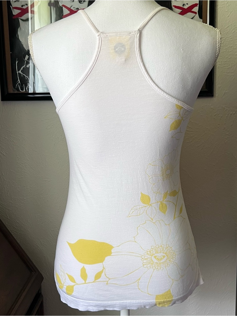 Y2k Roxy Tank Top - Picture 3 of 6